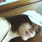 Jhucarolina 的头像