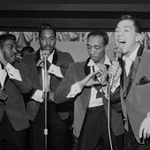 Smokey Robinson and The Miracles_8.JPG