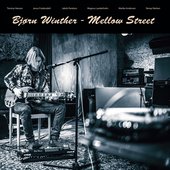 Mellow Street (feat. Janus Frydendahl & Jakob Panduro)