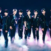 1ST CONCERT <YOUNIVERSE : CONNECTED>