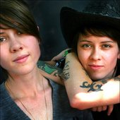 Tegan Quin and Sara Quin