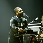 Sam opening for BANKS