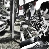 Lanlan Strangers 