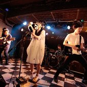 karasu_wa_masshiro