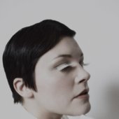 Sara+Berg+-+White+2.jpg