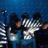 Apple & Stone 2016.05.24 facebook.jpg