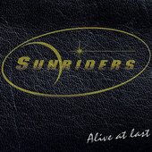 SUNRIDERS - Alive At Last - front.jpg