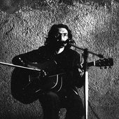 Claudio_Lolli_live_in_Salerno_70s_pix.jpg