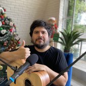 santi.jpeg