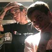 Duki y C.R.O