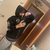 ‎
