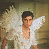 Troye in Angel Fit