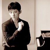 haochen-zhang-e1566313524637.jpg