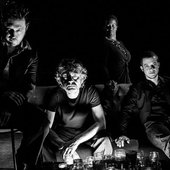 Dario Mars and the Guillotines