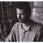 adrián demoč (c) anton lukoszevieze.png