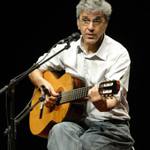 Caetano Veloso - Foto de Rafa Rivas.png