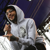 travie