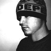 Frazzbass vs. Deadlock