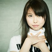 Miyu Inoue - Sparkle (2018) - Promo 4.jpg