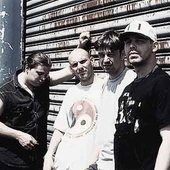 http://www.fuego.de/lyricalpoetry/images/bandphoto_72dpi.jpg