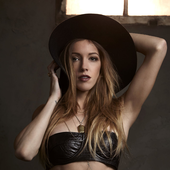 Glamoholic Magazine, 2013