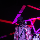 Dr Niix live at Battle of the Bands