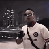 ezgif-2-5a1a3e65c58a.gif
