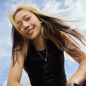 Hannah Bahng x Rolling Stone