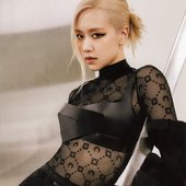 ROSÉ