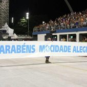 Parabenização no desfile das campeãs, à campeã 2009 - Mocidade