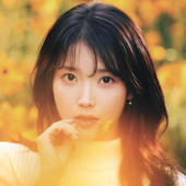 IU 2025 SEASON'S GREETINGS