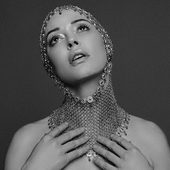 Rose McGowan