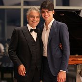 andrea-and-matteo-bocelli-1537432444-view-0.jpg