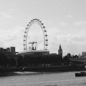 PARALOUD:London EYE