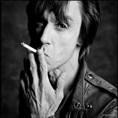 jblakesburg_iggypop@800px-1.jpg