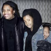 donda with her child