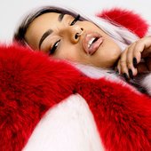 stefflon-don-derrick-kakembo-grungecake-thumbnail-02.jpg