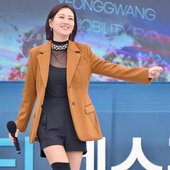 Jang Yoon Jeong 2a.jpg