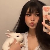 Bunny girl