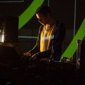 800px-Clark-Soundcheck-Mutek-2013.jpg