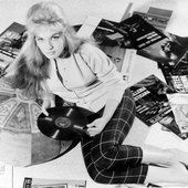 gillianhills6.jpg