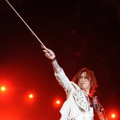 SUGIZO @ a-nation 2011　Photo by Keiko Tanabe