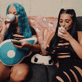 WHATS THE COMMOTION B GIVE ME THE TEA