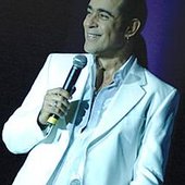  Elymar Santos