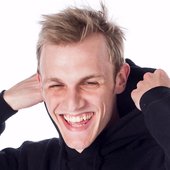 Milan Knol (2)