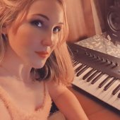 Julia Eliza