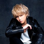 手越祐也.jpeg