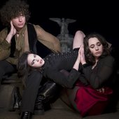 Sunflower Bean