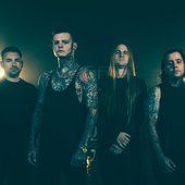  Lorna Shore 