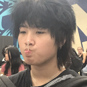 chloeboop 的头像